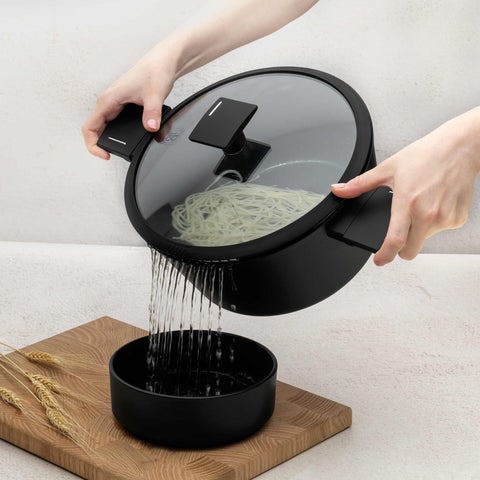 Product image of Casserole with lid 24cm. Part of the Matte Black Collection . Features: • Material: forged aluminum with non-stick titanPro coating • Casserole with lid Ø24*12,5 cm 4,1L • Color: black- silver. (Studio view). Official Berlinger Haus product, boosted by Promintra sl.