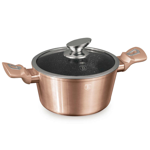 Product image of Casserole with lid 20cm. Part of the Metallic Line Rose Gold Edition . Features: • Material: forged aluminum • Casserole with lid Ø20*10,4 cm 2,5L • Color: metallic rose gold REGISTERED DESIGN BY BERLINGER HAUS!. (Studio view). Official Berlinger Haus product, boosted by Promintra sl.