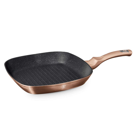 Product image of Grill pan 28cm. Part of the Metallic Line Rose Gold Edition . Features: • Material: forged aluminum • Grill pan Ø28*4,1 cm 2,1L • Color: metallic rose gold REGISTERED DESIGN BY BERLINGER HAUS!. (Studio view). Official Berlinger Haus product, boosted by Promintra sl.