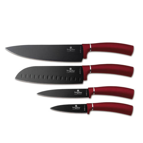 Product image of 4pcs knife set. Part of the Metallic Line Burgundy Edition . Features: • Material: stainless steel with black non-stick coating • Chef knife 20 cm • Santoku knife 17,5 cm • Utility knife 12,5 cm • Paring knife 9 cm • C.... (Studio view). Official Berlinger Haus product, boosted by Promintra sl.