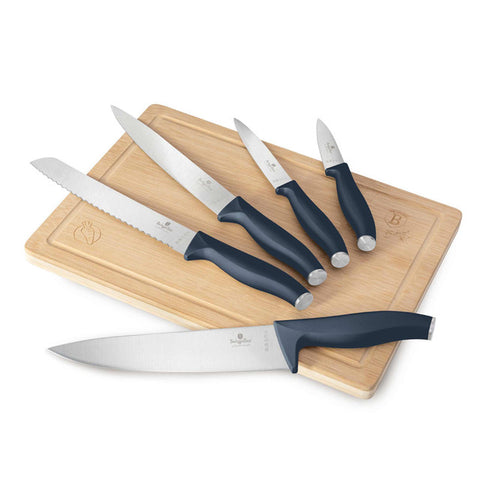 Product image of 6pcs knife set with bamboo cutting board. Part of the Deep Sea Collection . Features: • Material: stainless steel • Chef knife 20 cm • Bread knife 20 cm • Slicer knife 20 cm • Utility knife 12,5 cm • Paring knife 9 cm • Bamboo cuttin.... (Studio view). Official Berlinger Haus product, boosted by Promintra sl.