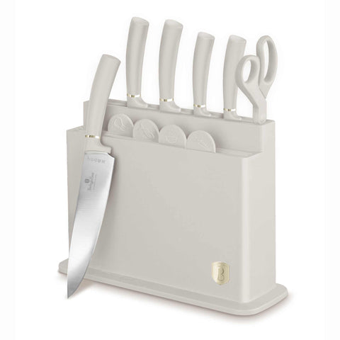 Product image of 11pcs knife set with stand and cutting board set. Part of the Sahara Collection . Features: • Material: stainless steel • 4 pcs cutting board • Stand • Bread knife 20 cm • Chef knife 20 cm • Slicer knife 20 cm • Utility knife 12,5 cm • Par.... (Studio view). Official Berlinger Haus product, boosted by Promintra sl.