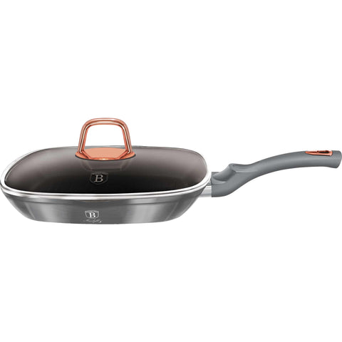 Product image of Grill pan with lid 28cm. Part of the Moonlight Collection . Features: • Material: forged aluminum • Grill pan with lid Ø28*4,1 cm 2,1L • Color: metallic grey REGISTERED DESIGN BY BERLINGER HAUS!. (Studio view). Official Berlinger Haus product, boosted by Promintra sl.