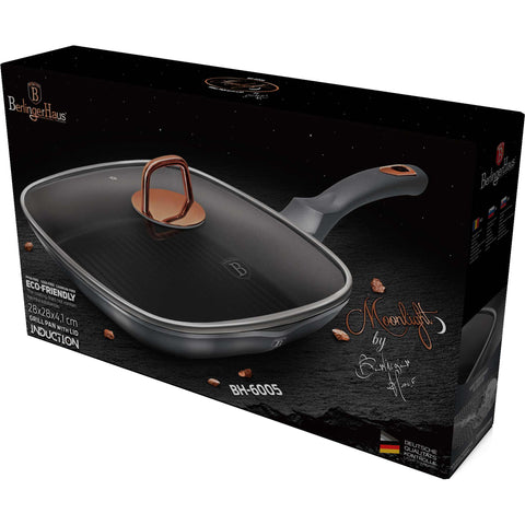 Product image of Grill pan with lid 28cm. Part of the Moonlight Collection . Features: • Material: forged aluminum • Grill pan with lid Ø28*4,1 cm 2,1L • Color: metallic grey REGISTERED DESIGN BY BERLINGER HAUS!. (Studio view). Official Berlinger Haus product, boosted by Promintra sl.