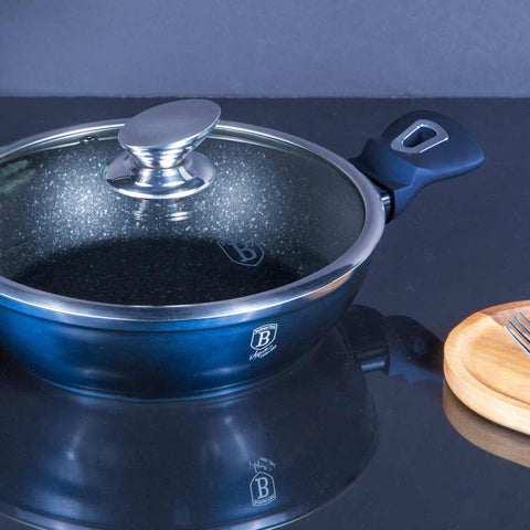 Olla Baja Con Tapa 24Cm, Imagen lifestyle