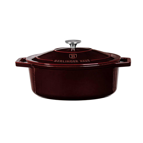 Product image of Oval roaster 30cm cast iron. Part of the Strong Mold Seria . Features: • Material: cast iron with 2 layers shiny ENAMEL coating • Size: Ø30*12 cm 4,65 L • Color: burgundy. (Studio view). Official Berlinger Haus product, boosted by Promintra sl.