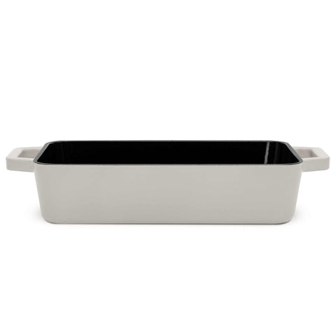 Imatge del producte de la planxa per a rostir de 30 cm. Part de la col·lecció Sahara. Característiques: • Material: ferro colat amb 3 capes de recobriment d'ESMALT brillant • Mida: Ø30*20 cm 3 L • Color: crema. (Vista d'estudi). Producte oficial de Berlinger, impulsat per Promintra sl.