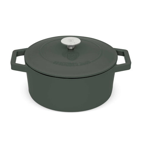 Product image of Casserole 24cm cast iron. Part of the Matte Green Collection . Features: • Material: cast iron with 3 layers shiny ENAMEL coating • Size: Ø24*11 cm 4,35 L • Color: matt green. (Studio view). Official Berlinger Haus product, boosted by Promintra sl.