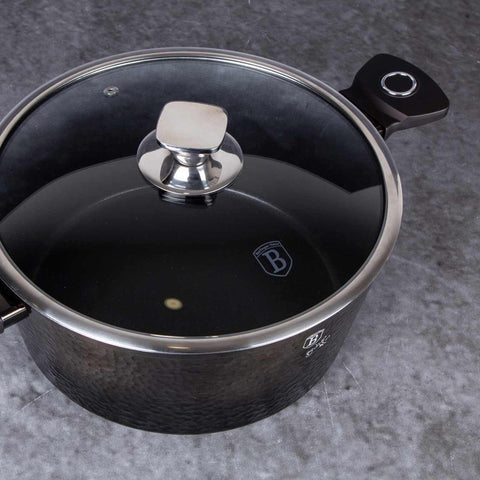 Product image of Casserole with lid 24cm. Part of the Primal Gloss Collection . Features: • Material: forged aluminum • Casserole with lid Ø24*11,8 cm 4,1L • Color: dark grey with black shadow and shining hammer effect REGISTERED DESIGN .... (Studio view). Official Berlinger Haus product, boosted by Promintra sl.