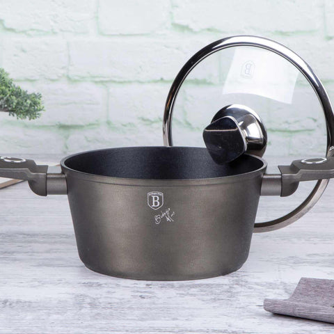 Product image of Casserole with lid 20cm. Part of the Crystal Collection . Features: • Material: forged aluminum with non-stick coating • Casserole with lid Ø20*9,5 cm 2,5L • Color: dark champagne REGISTERED DESIGN BY BERLINGER HAUS!. (Studio view). Official Berlinger Haus product, boosted by Promintra sl.