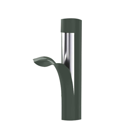 Imatge del producte del porta-rotlles de cuina. Forma part de la col·lecció Verd Mat. Característiques: • Material: acer inoxidable amb recobriment negre mat • Mida: 15*34 cm • Color: verd mat. (Vista d'estudi). Producte oficial de Berlinger, impulsat per Promintra sl.
