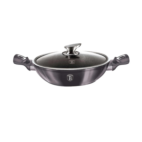 Product image of Wok with lid 30cm. Part of the Metallic Line Carbon Pro Edition . Features: • Material: forged aluminum • Wok with lid Ø30 cm • Color: metallic dark grey REGISTERED DESIGN BY BERLINGER HAUS!. (Studio view). Official Berlinger Haus product, boosted by Promintra sl.