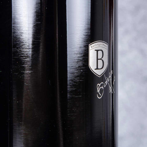 Product image of Sport bottle 540ml. Part of the Metallic Line Shiny Black Edition . Features: • Material: inner body 18/10 stainless steel • Capacity: 540 ml • Color: metallic black • Packing: half giftbox. (Studio view). Official Berlinger Haus product, boosted by Promintra sl.