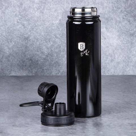 Product image of Sport bottle 720ml. Part of the Metallic Line Shiny Black Edition . Features: • Material: inner body 18/10 stainless steel • Capacity: 720 ml • Color: metallic black • Packing: half giftbox. (Studio view). Official Berlinger Haus product, boosted by Promintra sl.