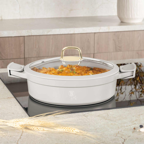 Olla Baja Con Tapa 28Cm, Imagen lifestyle