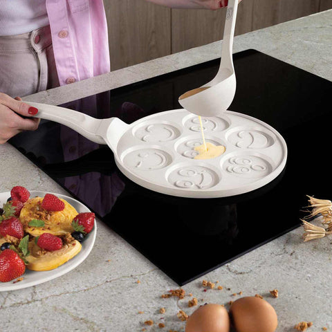 Molde Para Panqueques Con Emojis De 7 Agujeros De 26 Cm, Imagen lifestyle