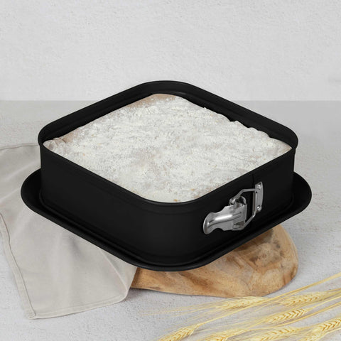 Molde Desmontable Cuadrado 28X28Cm, Imagen lifestyle