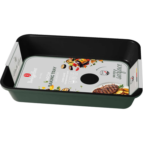 Product image of Oblong roaster 40x28cm. Part of the Matte Green Collection . Features: • Material: carbon steel with non-stick titanPro coating • Size: 40*28*7 cm • Color: matt green. (Studio view). Official Berlinger Haus product, boosted by Promintra sl.