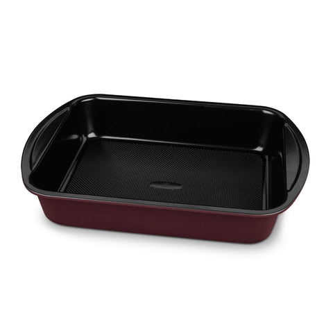 Product image of Oblong roaster 40x28,5cm. Part of the Leonardo Collection . Features: • Material: carbon steel with titanPro non-stick coating • Size: 40*28,5*7 cm • Color: matt bordeaux. (Studio view). Official Berlinger Haus product, boosted by Promintra sl.