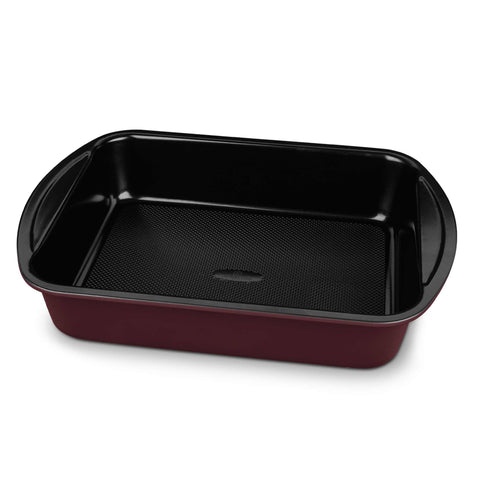 Product image of Oblong roaster 35x27cm. Part of the Leonardo Collection . Features: • Material: carbon steel with titanPro non-stick coating • Size: 35*27*6,5 cm • Color: matt bordeaux. (Studio view). Official Berlinger Haus product, boosted by Promintra sl.