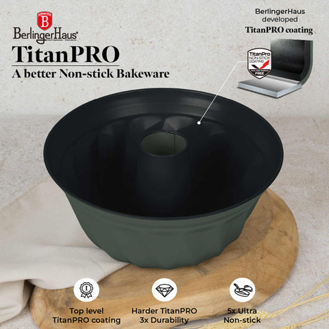 Product image of Bundt pan 25cm. Part of the Matte Green Collection . Features: • Material: carbon steel with titanPro non-stick coating • Size: 25*10,5 cm • Color: matt green. (Studio view). Official Berlinger Haus product, boosted by Promintra sl.