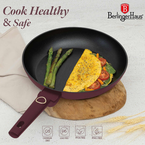 Product image of Frypan 28cm. Part of the Leonardo Collection . Features: • Material: forged aluminum with non-stick titanPro coating • Frypan Ø28*5,2 cm 2,4L • Color: matt bordeaux REGISTERED DESIGN BY BERLINGER HAUS!. (Studio view). Official Berlinger Haus product, boosted by Promintra sl.