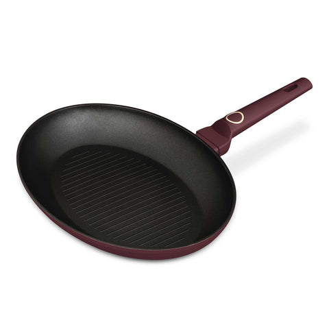 Product image of Fish pan 35x25cm. Part of the Leonardo Collection . Features: • Material: forged aluminum with non-stick titanPro coating • Fish pan Ø35*25*4,5 cm • Color: matt bordeaux REGISTERED DESIGN BY BERLINGER HAUS!. (Studio view). Official Berlinger Haus product, boosted by Promintra sl.