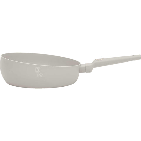 Product image of Flip frypan 26cm. Part of the Sahara Collection . Features: • Material: stamp aluminum with non-stick titanPro coating • Flip frypan Ø26 cm 2,8L • Color: matt cream REGISTERED DESIGN BY BERLINGER HAUS!. (Studio view). Official Berlinger Haus product, boosted by Promintra sl.