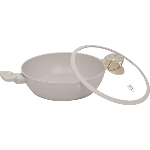 Product image of Shallow pot with lid 28cm. Part of the Sahara Collection . Features: • Material: forged aluminum with non-stick titanPro coating • Shallow pot with lid Ø28*7,5 cm 3,8L • Color: matt cream REGISTERED DESIGN BY BERLING.... (Studio view). Official Berlinger Haus product, boosted by Promintra sl.