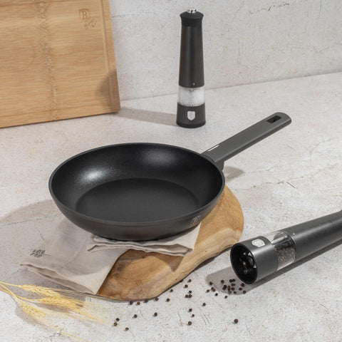 BH/8113,BL-3969,Sartén 24cm,Antracita Mate,Sartén 24 cm,Sartén,Sartén,Batería de cocina,Cocinar,Sartenes