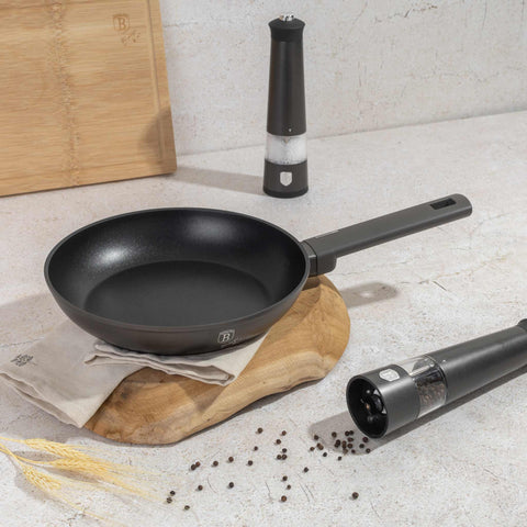 BH/8113,BL-3969,Sartén 24cm,Antracita Mate,Sartén 24 cm,Sartén,Sartén,Batería de cocina,Cocinar,Sartenes