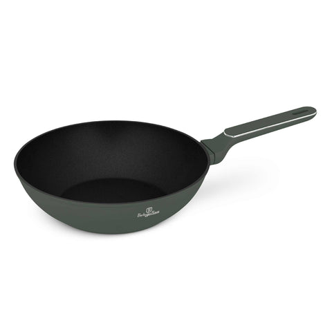Product image of Wok 28cm. Part of the Matte Green Collection . Features: • Material: forged aluminum with non-stick titanPro coating • Wok Ø28*7,4 cm 3,2L • Color: matt green REGISTERED DESIGN BY BERLINGER HAUS!. (Studio view). Official Berlinger Haus product, boosted by Promintra sl.