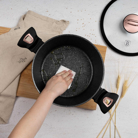 Product image of Casserole with lid 24cm. Part of the Black Rose Collection . Features: • Material: forged aluminum • Casserole with lid Ø24*11,8 cm 4,1 L • Color: matt black- rose gold REGISTERED DESIGN BY BERLINGER HAUS!. (Studio view). Official Berlinger Haus product, boosted by Promintra sl.