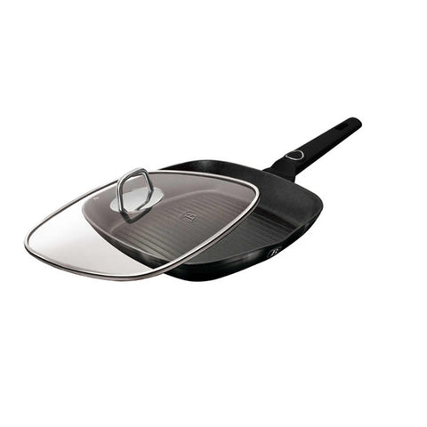 Product image of Grill pan with lid 28cm. Part of the Black Vantage Collection . Features: • Material: forged aluminum with non-stick titanPro coating • Grill pan with lid Ø28*4,1 cm 2,1L • Color: shiny black REGISTERED DESIGN BY BERLINGE.... (Studio view). Official Berlinger Haus product, boosted by Promintra sl.
