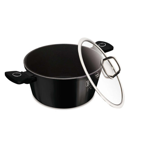 Product image of Casserole with lid 24cm. Part of the Black Vantage Collection . Features: • Material: forged aluminum with non-stick titanPro coating • Casserole with lid Ø24*11,8 cm 4,1L • Color: shiny black REGISTERED DESIGN BY BERLING.... (Studio view). Official Berlinger Haus product, boosted by Promintra sl.
