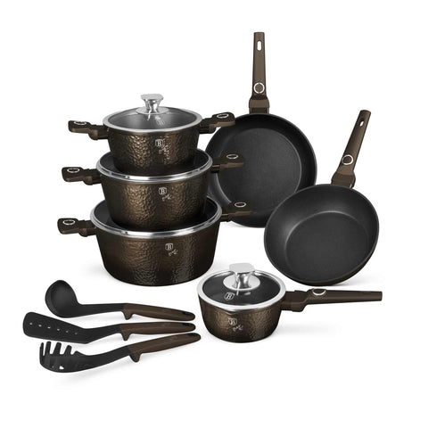 Product image of 15pcs cookware set. Part of the Primal Gloss Collection . Features: • Material: forged aluminum • Include: • Deep frypan Ø24*6,5 cm 2,3L • Frypan Ø28*5,2cm 2,4L • Casserole with lid Ø20*10,4 cm 2,5L • Casserole with.... (Studio view). Official Berlinger Haus product, boosted by Promintra sl.