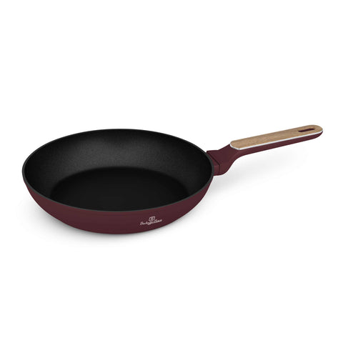 Product image of Frypan 28cm. Part of the Leonardo Nordic Collection . Features: • Material: forged aluminum with non-stick titanPro coating • Frypan Ø28*5,2 cm 2,4L • Color: matt bordeaux, wooden REGISTERED DESIGN BY BERLINGER .... (Studio view). Official Berlinger Haus product, boosted by Promintra sl.