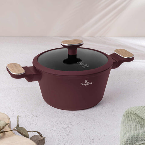 Product image of Casserole with lid 20cm. Part of the Leonardo Nordic Collection . Features: • Material: forged aluminum with non-stick titanPro coating • Casserole with lid Ø20*11 cm 2,6L • Color: matt bordeaux, wooden REGISTERED DESIGN BY.... (Studio view). Official Berlinger Haus product, boosted by Promintra sl.