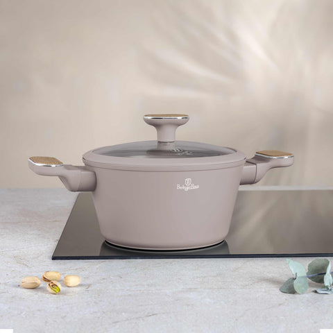 Product image of Casserole with lid 20cm. Part of the Taupe Nordic Collection . Features: • Material: forged aluminum with non-stick titanPro coating • Casserole with lid Ø20*11 cm 2,6L • Color: matt taupe, wooden REGISTERED DESIGN BY BE.... (Studio view). Official Berlinger Haus product, boosted by Promintra sl.