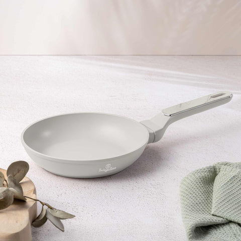 Product image of Frypan 20cm. Part of the Sahara Marble Collection . Features: • Material: forged aluminum with non-stick titanPro coating • Frypan Ø20*4,5 cm 1,0L • Color: matt cream, marble REGISTERED DESIGN BY BERLINGER HAUS!. (Studio view). Official Berlinger Haus product, boosted by Promintra sl.
