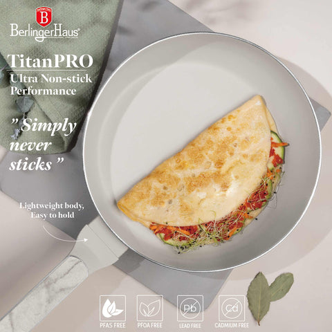 Product image of Flip frypan 26cm. Part of the Sahara Marble Collection . Features: • Material: stamp aluminum with non-stick titanPro coating • Flip frypan Ø26 cm 2,8L • Color: matt cream, marble REGISTERED DESIGN BY BERLINGER HAUS!. (Studio view). Official Berlinger Haus product, boosted by Promintra sl.