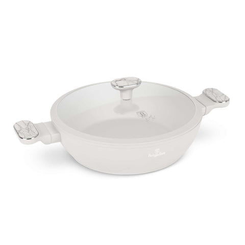 Product image of Shallow pot with lid 28cm. Part of the Sahara Marble Collection . Features: • Material: forged aluminum with non-stick titanPro coating • Shallow pot with lid Ø28*7,5 cm 3,8L • Color: matt cream, marble REGISTERED DESIGN BY.... (Studio view). Official Berlinger Haus product, boosted by Promintra sl.