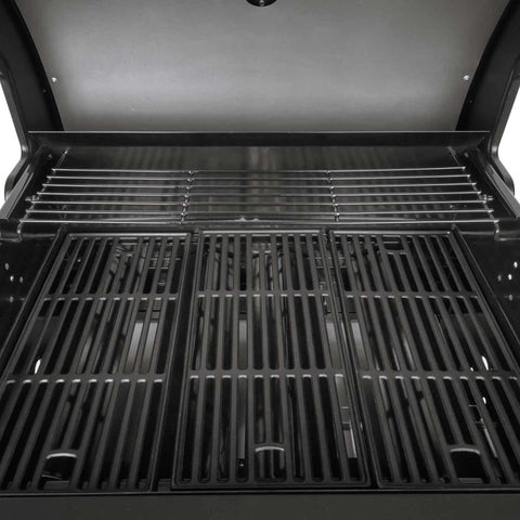 Product image of Outdoor gas barbecue grill 4burners. Part of the outdoor . Features: • XXL SIZE: Cooking area: 60*41,5 cm • Main burners: 2,2 KW*4 • Thermometer in the top (lid) • Cold roll steel lid, side and front panels, control .... (Studio view). Official Berlinger Haus product, boosted by Promintra sl.