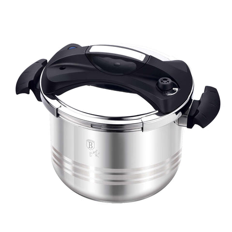 Product image of Turbo pressure cooker 8L. Part of the Eternal Collection . Features: • Material: 304 = 18/10 Stainless steel • Capacity: 8L. (Studio view). Official Berlinger Haus product, boosted by Promintra sl.