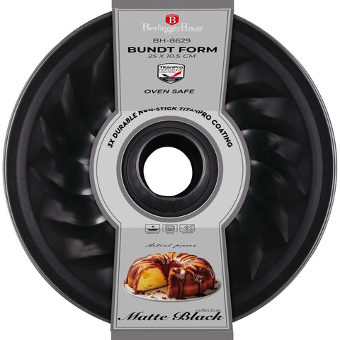 Imatge del producte de les pastilles Bundt de 25 cm. Forma part de la col·lecció Matte Black/Black Rose. Característiques: • Material: acer al carboni amb recobriment antiadherent TitanPro • Mida: 25*10,5 cm • Color: negre mat. (Vista d'estudi). Producte oficial de Berlinger, impulsat per Promintra sl.