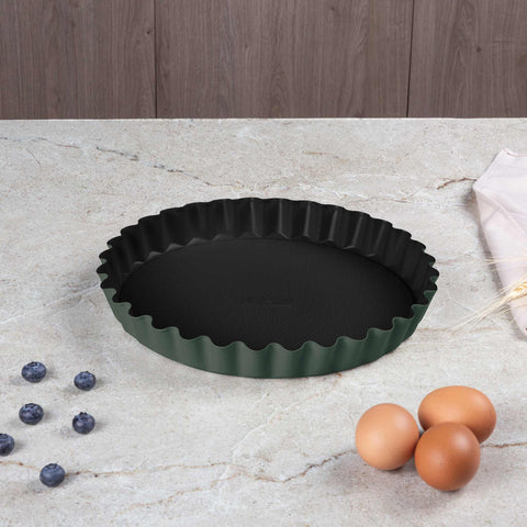 BH/8631, Tarta,forma para tarta 28x3,5cm, verde mate, utensilios para hornear - tarta,forma para tarta, forma para tarta, forma para tarta, utensilios para hornear, repostería, Imagen tipo estilo de vida: detalles y funciones