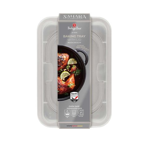 Product image of Oblong roaster with lid. Part of the Sahara Collection . Features: • Material: carbon steel with titanPro non-stick coating, plastic cover • Size: 36,5*24,5*5,5 cm • Color: matt cream. (Studio view). Official Berlinger Haus product, boosted by Promintra sl.