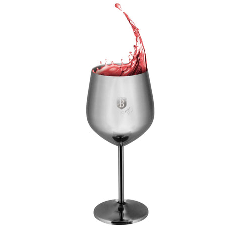Product image of 2pcs metal wine glass set. Part of the Black Vantage Collection/Matte Black Collection/Black Silver Collection/Eternal Collection/Anthracite Collection . Features: • Material: 18/10 stainless steel • Capacity: 400 ml • 2 pcs set • Color: stainless steel. (Studio view). Official Berlinger Haus product, boosted by Promintra sl.