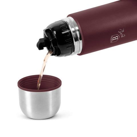 Product image of Vacuum flask 0,75L. Part of the Leonardo Collection . Features: • Material: inner body 18/10 stainless steel with matt powder coating • Capacity: 0,75 L • Color: matt bordeaux • Packing: half giftbox. (Studio view). Official Berlinger Haus product, boosted by Promintra sl.