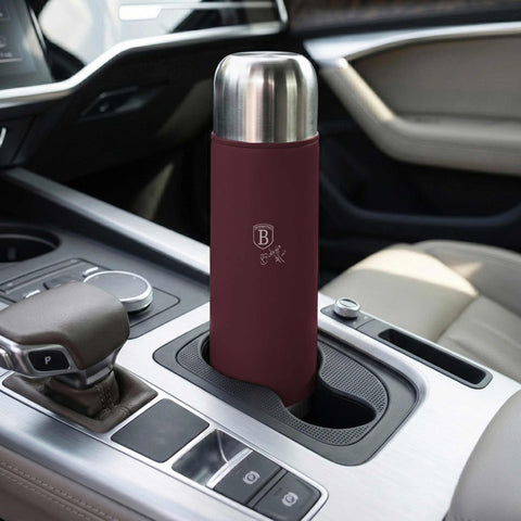 Product image of Vacuum flask 0,75L. Part of the Leonardo Collection . Features: • Material: inner body 18/10 stainless steel with matt powder coating • Capacity: 0,75 L • Color: matt bordeaux • Packing: half giftbox. (Studio view). Official Berlinger Haus product, boosted by Promintra sl.